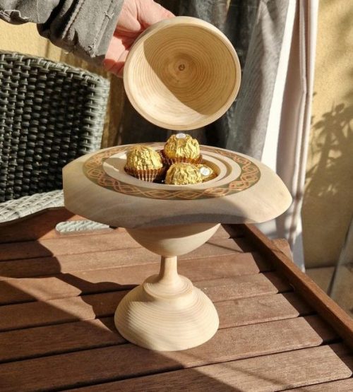 Precious Chocolate Box - Image 3