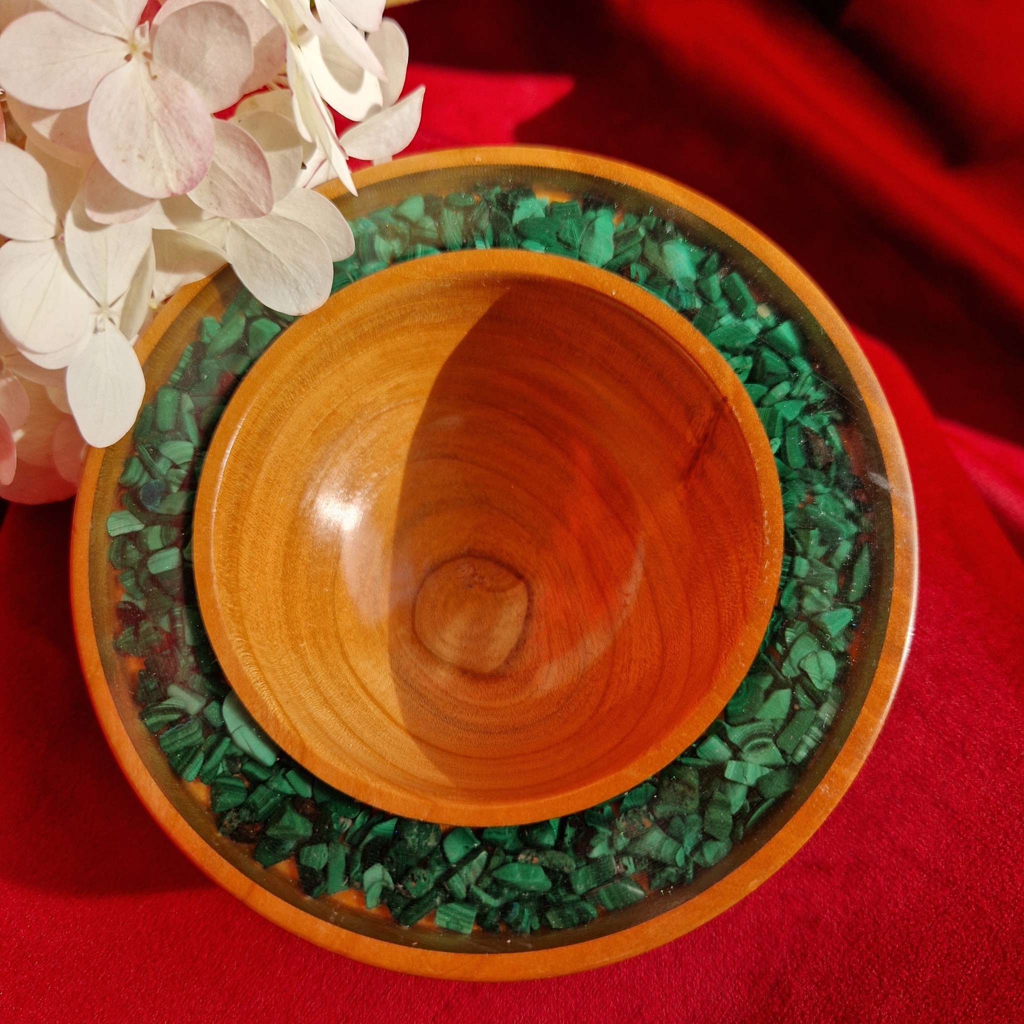 drewniana miska na pierścionki z malachitem 47a9785f197980d1266e07f6e7ac1c2c